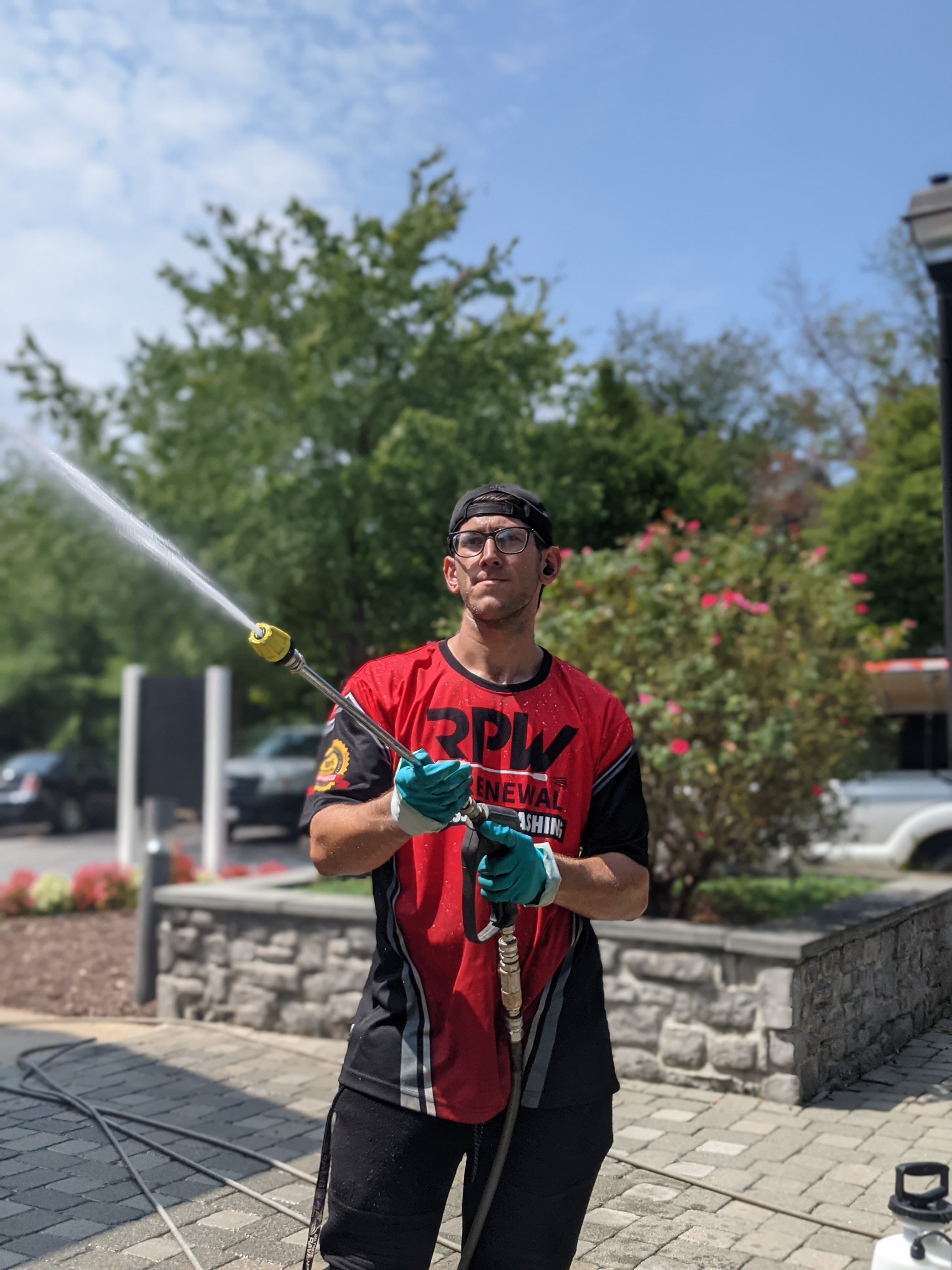 House washing job in Baltimore MD